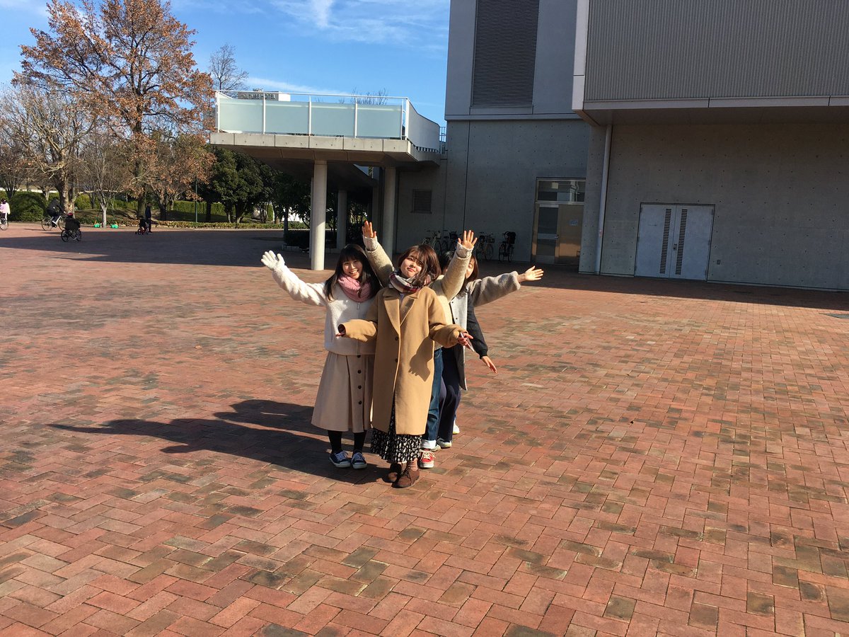 maitoparta1's tweet photo. 〜あの日のまいぱる〜

1年生の冬⛄️
寒さに耐えられず、ちっちゃくまとまる牛たち。 https://t.co/4uoZYlHrwQ