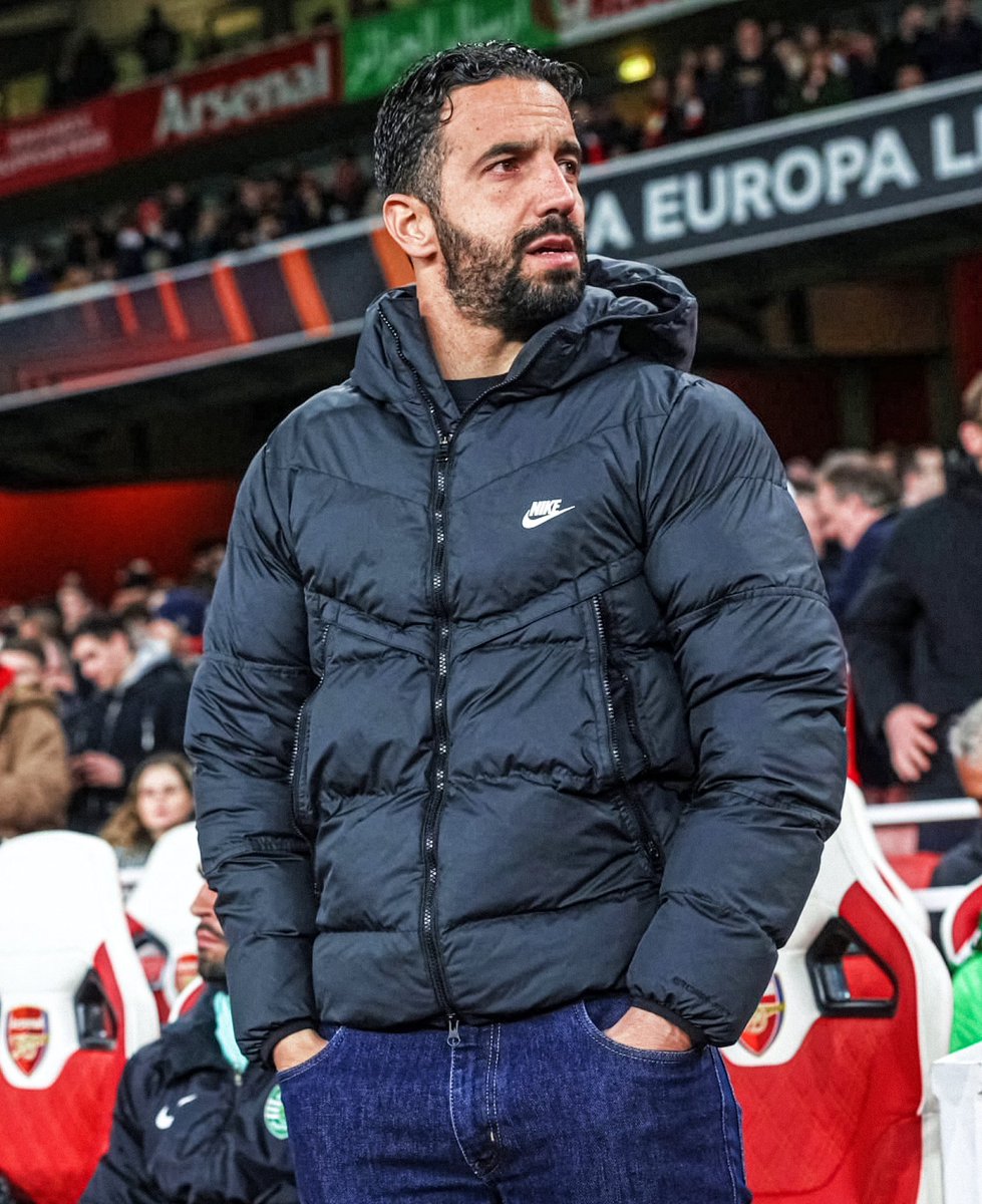 1amorbenfica's tweet photo. Temos de dar o devido mérito a quem merece já como dizia Bruno Lage, só assim o nosso futebol Português vai para a frente, Parabéns Sporting ! 👏 https://t.co/ZMwJeM4JFA
