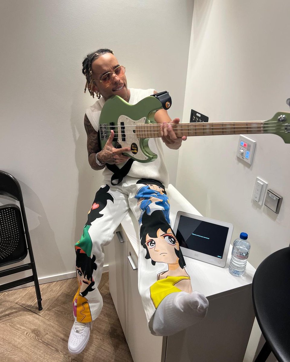 DIAMANT DU BLED 💎

Disponible partout sur toute les plateformes de streaming 🥳🥳🥳🥳🥳🥳🥳🥳🥳🥳🥳🥳🥳🥳🥳🥳🥳