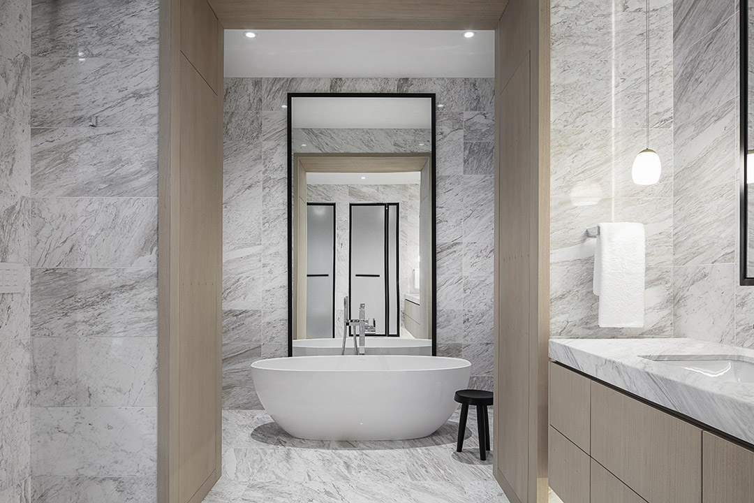 AUDAXarchitects's tweet image. The Webley: Nothing boasts luxury living quite like floor-to-ceiling marble... Minimalistic, but impactful, this ensuite exemplifies the beauty found within a simple and timeless design. 
#humanarchitecture #torontointeriors #torontoluxurycondos #architecturelovers