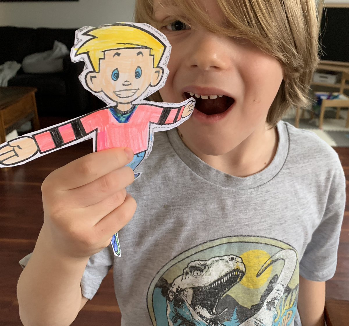 melimelibobeli's tweet photo. Flat Stanley was being *very* cheeky with a loose tooth… it was out before we knew it!!! @Mrs_SB25 https://t.co/11i45pWplJ