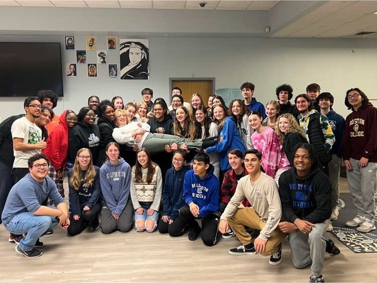 BunnellBulldogs's tweet photo. A HUGE congratulations to Bunnell’s own Kristen Record for her admission to the National Teacher’s Hall of Fame! This is very special and incredibly rare organization to be selected for, and we are all so proud of her! Congratulations, Ms. Record!!! 💙👩🏼‍🏫
#bulldogstrong https://t.co/GSDtnl514U
