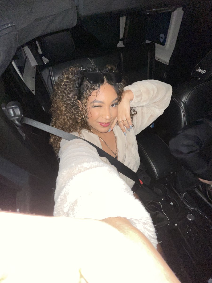 noemisreign's tweet photo. did I do it right? https://t.co/UFdtwkq00Z