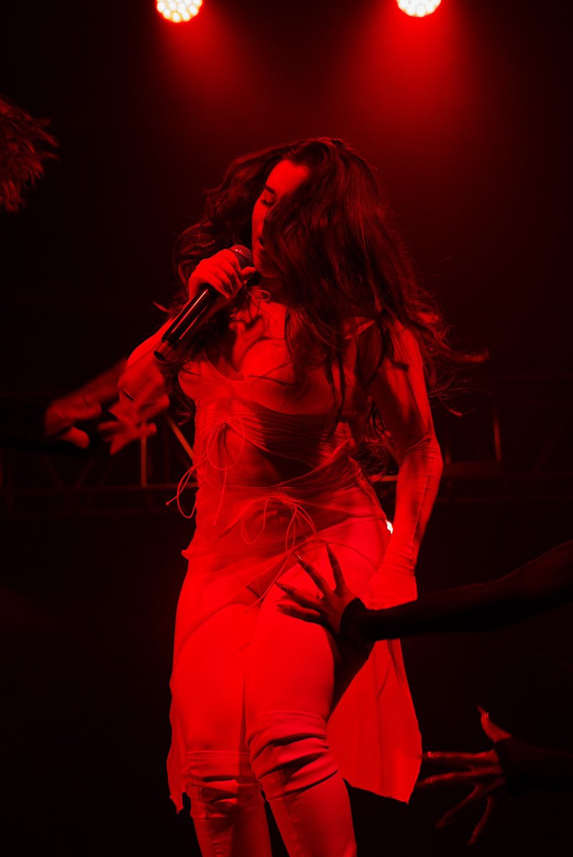 Lauren Jauregui tweet media