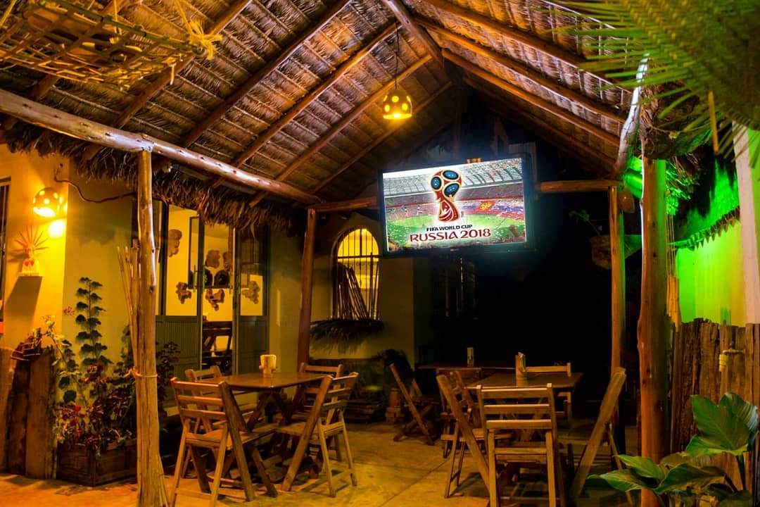 EltabanoPub's tweet photo. NOS VAMOS!
No sin antes recordar buenos momentos en #Cochabamba. ULTIMAS SEMANAS.
Gastronomía y coctelería #Amazónica.
Y vos ¿Ya conocés los sabores exóticos de #Bolivia?
#AmazonianFood #JungleStyle
Av. Villarroel casi ciclovía, acera Este, a tres cuadras de la avenida América. https://t.co/MebMsl4tSn