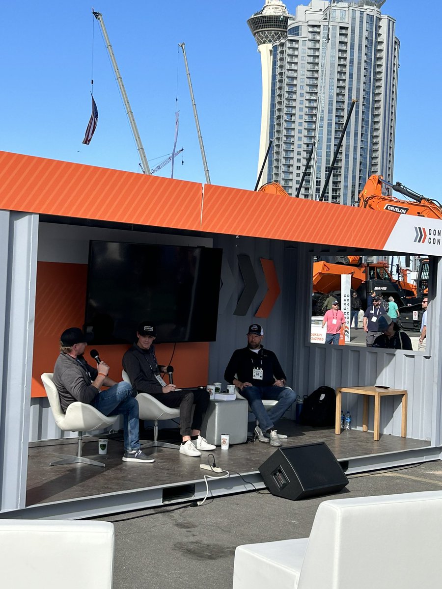 paul_flemming's tweet photo. Our own @SomersAEM chatting with @lukeeggebraaten and Luke Payne in the Community Zone @conexpoconagg. #DirtWorldPodcast #Construction #Equipment #LasVegas https://t.co/K2JM0zJsFN