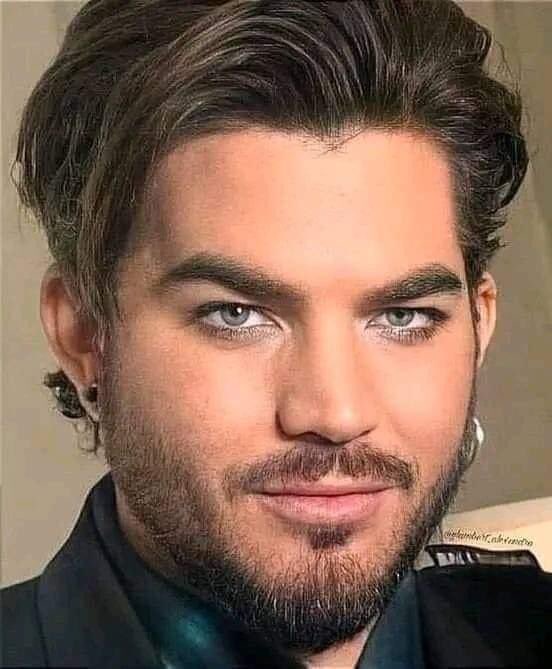 Wishing all Glamberts a very good nights sleep and the sweetest of dreams 🥱😴💤💙

Hope we’re all still streaming!

Credit to pic owner