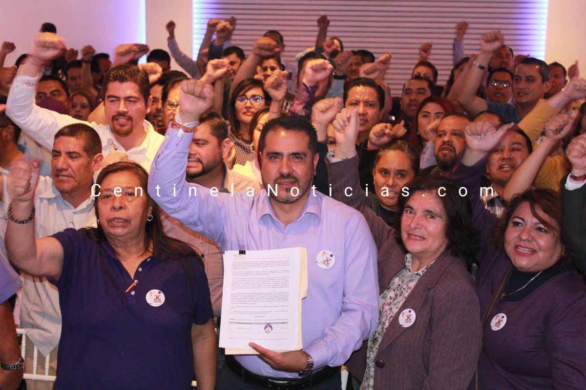 PueblaCentinela's tweet photo. 👨👏"#Defenderemos los #Derechos de los #Trabajadores de la educación con firme determinación, fortaleceremos los #Programas que impactan a los compañeros #Jubilados y #Pensionados".💜🟣
@SNTEJoseLuis @SnteNacional @SNTE_Seccion_23 
#CaminemosJuntos https://t.co/dNHmj59NJk