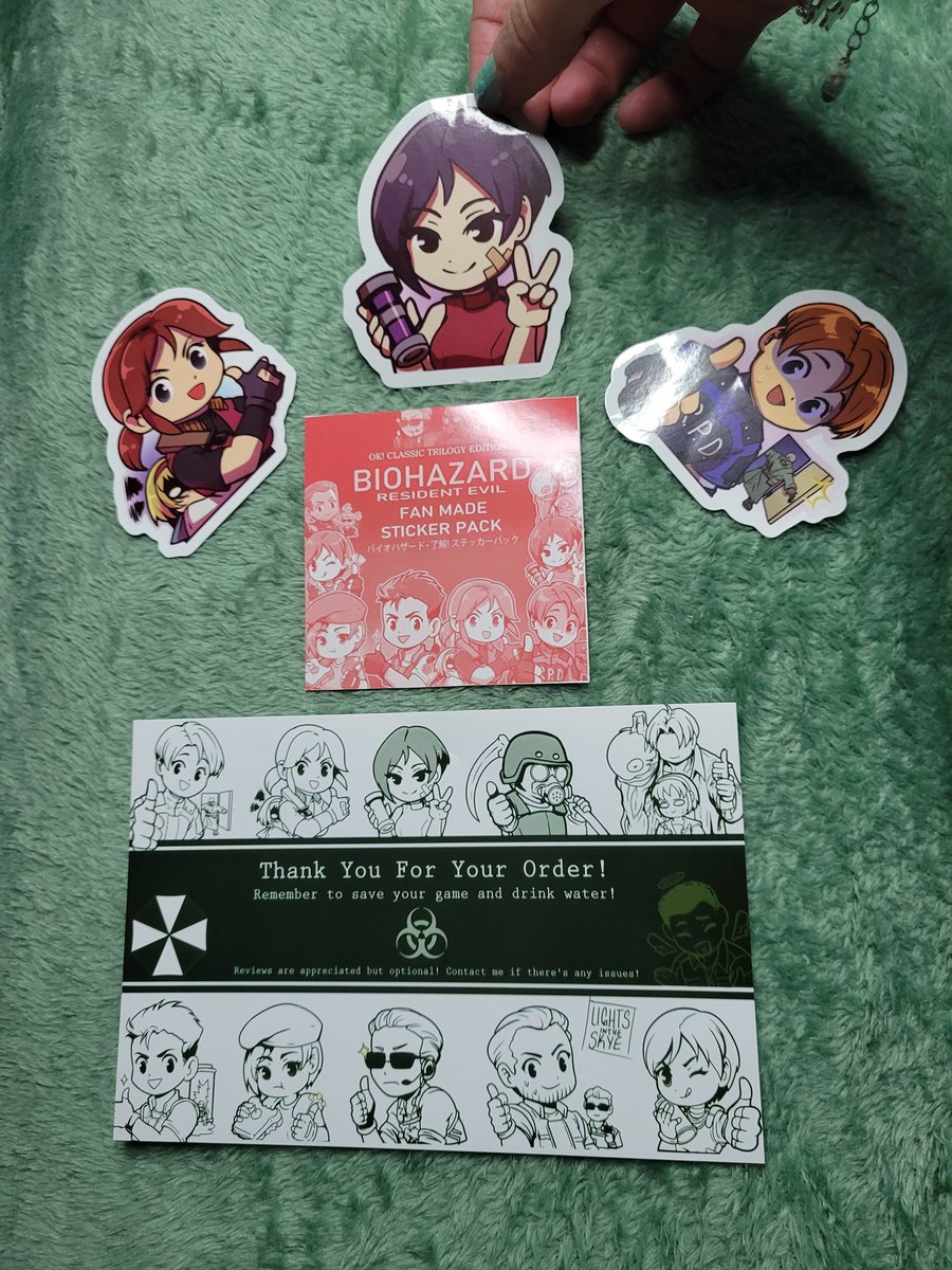 wowitsladyakumu's tweet photo. Thank you to @Lightsintheskye for these cute RE2 stickers! 😄 #ResidentEvil #ResidentEvil2 #ClaireRedfield #AdaWong #LeonScottKennedy https://t.co/mmvo1xUKWg