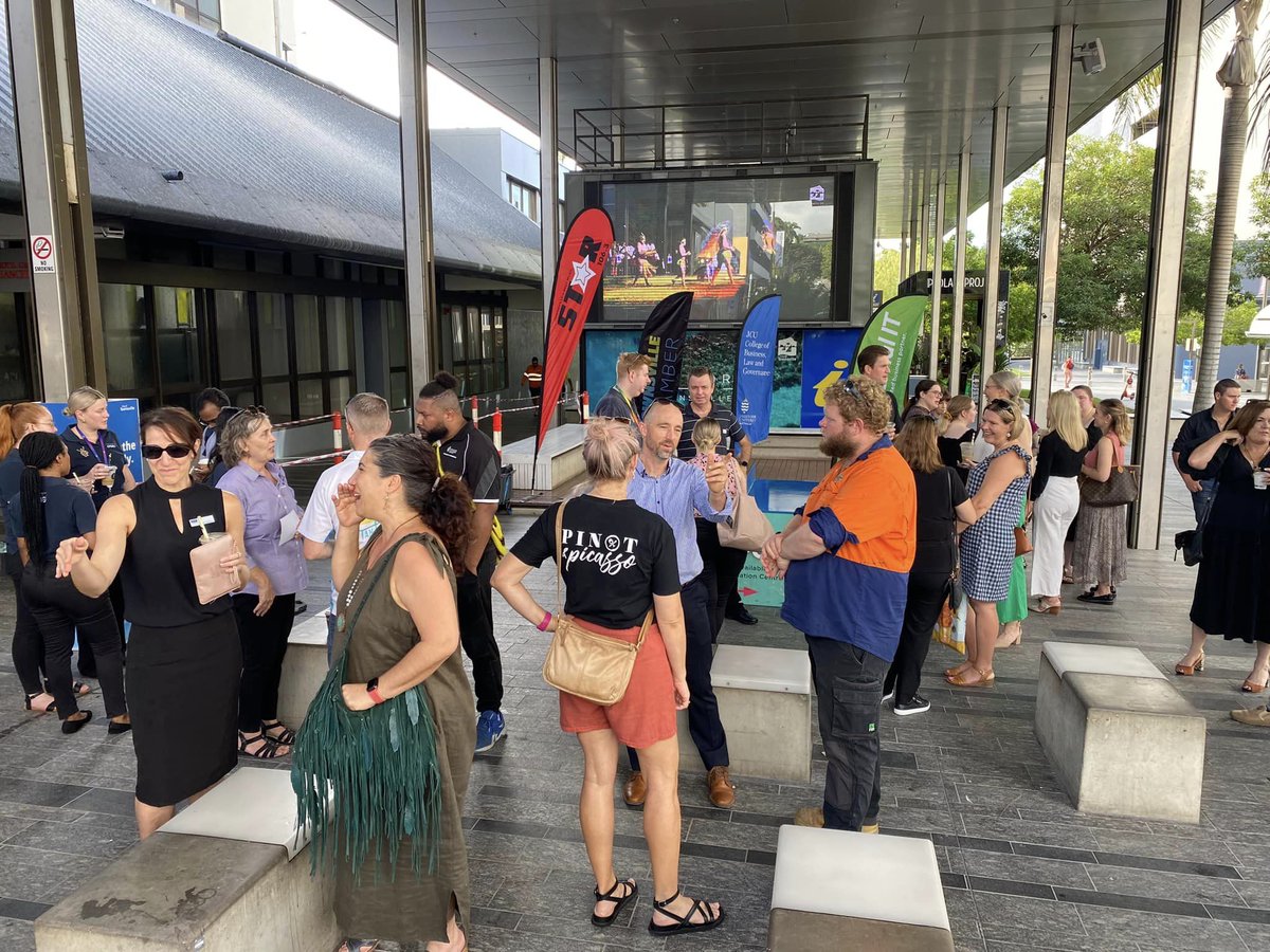 𝗖𝗵𝗮𝗺𝗯𝗲𝗿 𝗰𝗼𝗳𝗳𝗲𝗲 ☕️
Despite having numerous morning functions we still had over 45 local businesses at our Chamber Coffee yesterday.  See you at the next one. 
𝓨𝓸𝓾 𝓷𝓮𝓿𝓮𝓻 𝓴𝓷𝓸𝔀 𝔀𝓱𝓸 𝔂𝓸𝓾 𝔀𝓲𝓵𝓵 𝓶𝓮𝓮𝓽 𝓪𝓽 𝓪 𝓒𝓱𝓪𝓶𝓫𝓮𝓻 𝓬𝓸𝓯𝓯𝓮𝓮.
#Chamber