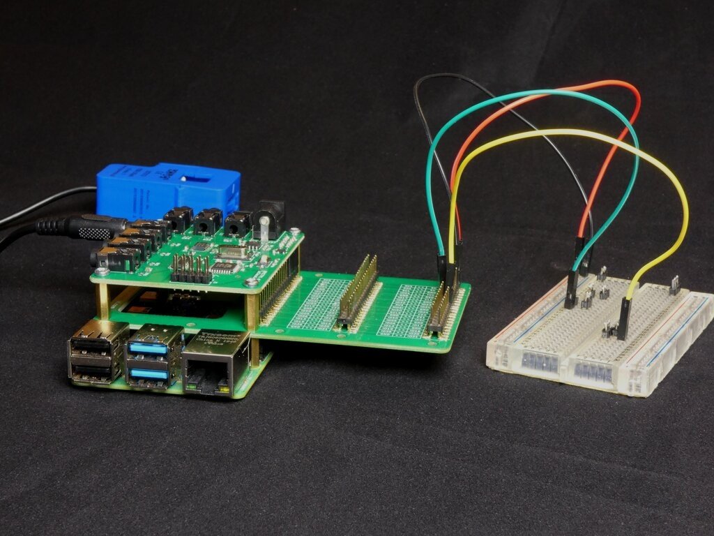 LeChacal.com tweet media