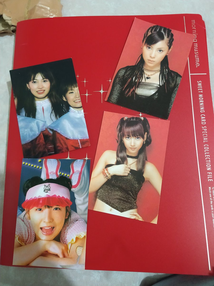 matsujunz's tweet photo. Chegou os photocards que eu comprei e eu amei 🥹❤️❤️❤️, agradecimento especial a @nijishopjp que teve que enviar um monte de photocards para o Brasil por causa de mim 😂 eles foram uns amores  comigo https://t.co/RbPUGtscSg