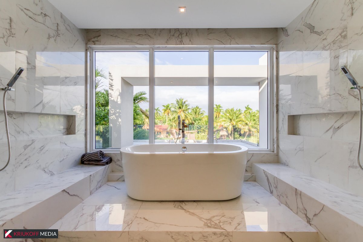 KriukoffMedia's tweet photo. This is what an $8,500,000 home looks like in one of Miami's finest neighborhoods. 🔥😎

https://t.co/LWUlyFgGWL

867 NE 76th Street Miami, FL
#compassfl #agentsofcompass #compassflorida #compassmiami #compassrealestate #kriukoffmedia #kriukoff #dronephotography  #miamirealestate https://t.co/cemwyyv86N