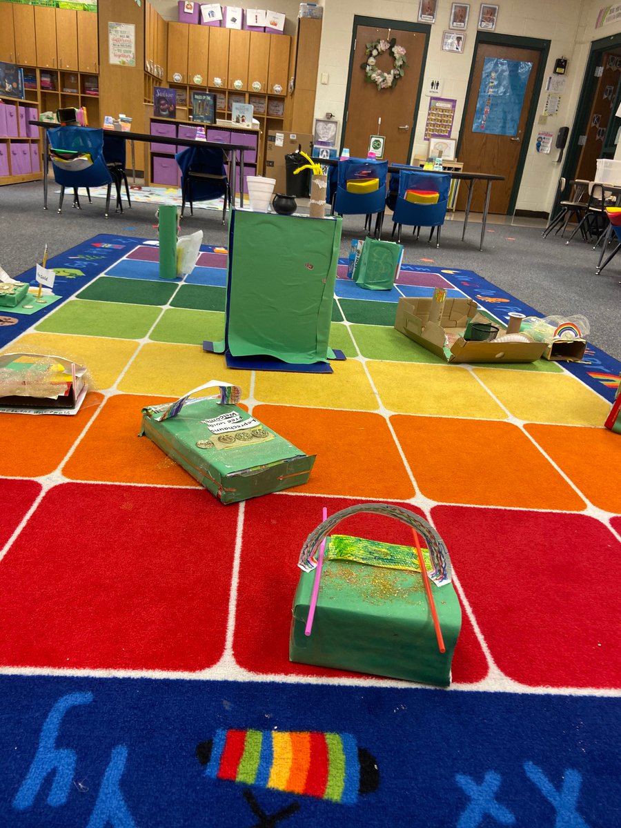 MrsAdent's tweet photo. We are ready to catch the leprechaun tonight! https://t.co/sWwnlMTps1