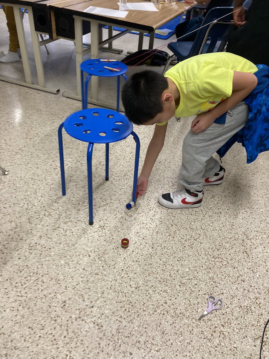 Tekkinheels's tweet photo. Love it when a new teacher gets excited watching their kids learning! #lookatthemgo! #theygotit https://t.co/RMQwsG0juK