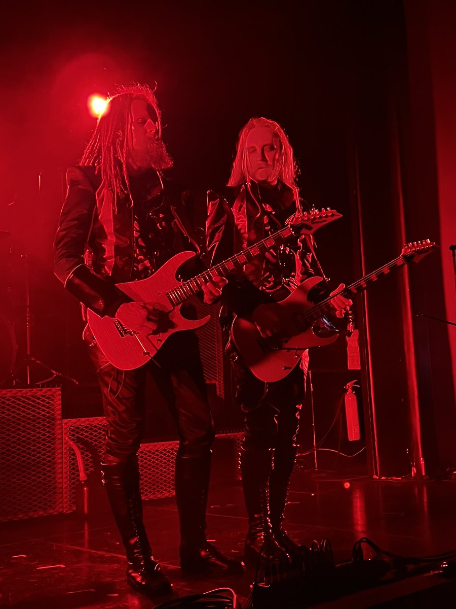 SpiritusMalum's tweet photo. @AVATARmetal @Johannes_Avatar there are no words that could describe the happiness I felt tonight. You guys absolutely SMASHED it and from the bottom of my heart, I LOVE YOU. P.S. my broken foot I got five weeks ago says hi, he’s also glad he made it to the concert. https://t.co/dUQdABxLdw