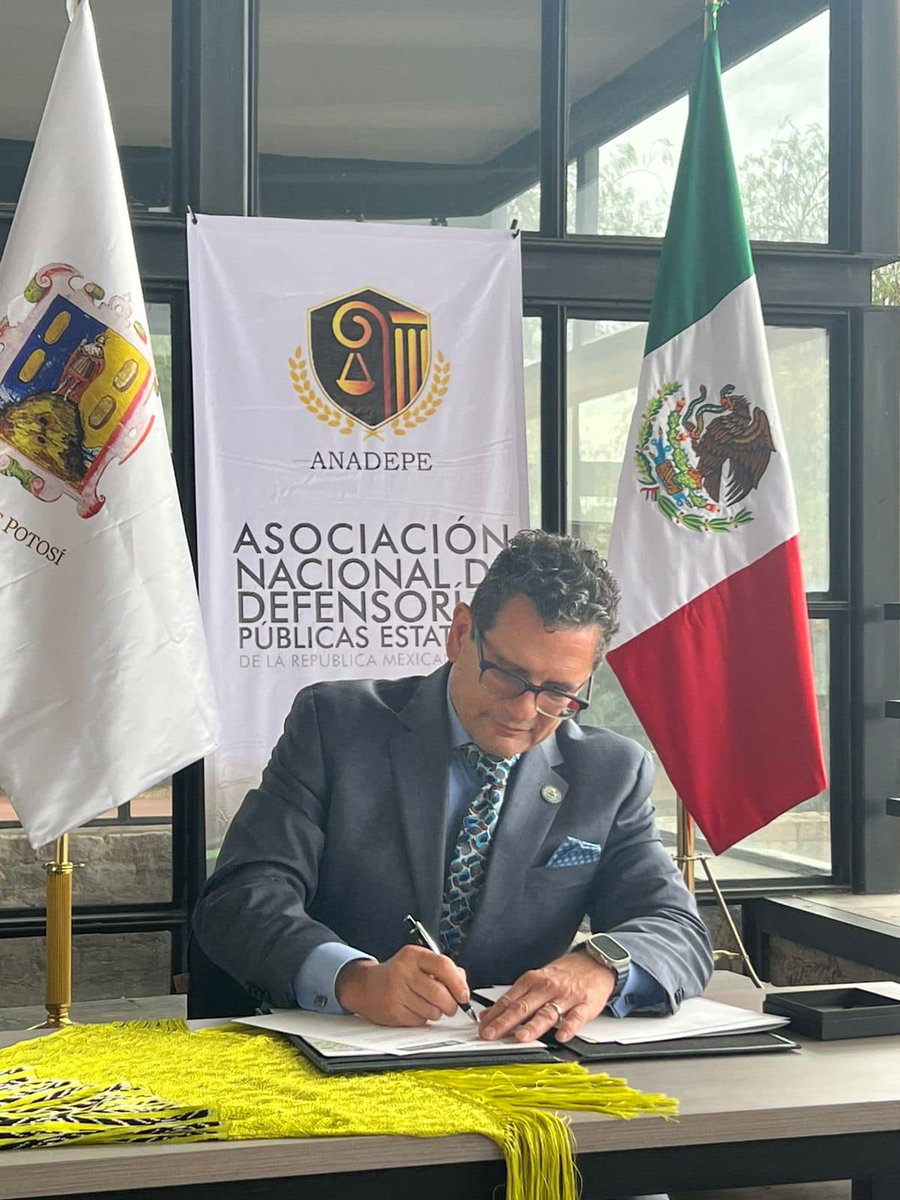 fpdcdca's tweet image. Within the framework of the XXI Nat'l Congress of Public Advocates, the Defensoría Pública del Estado de San Luis Potosí signed a Collaboration Agreement with FPD-CDCA and L.A. County Public Defender in order to carry out academic and professional exchanges between their offices.