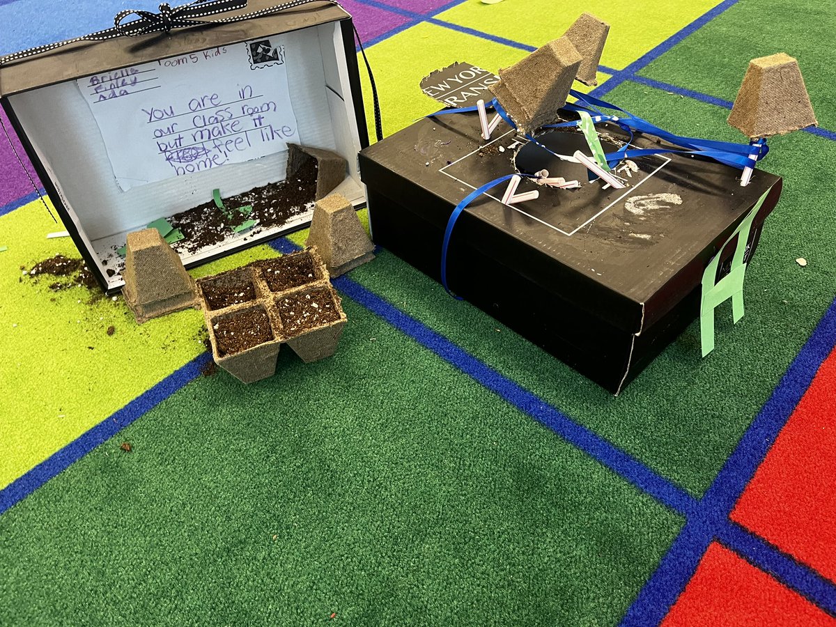 Mrs. Abesh and Ms. Patterson tweet media