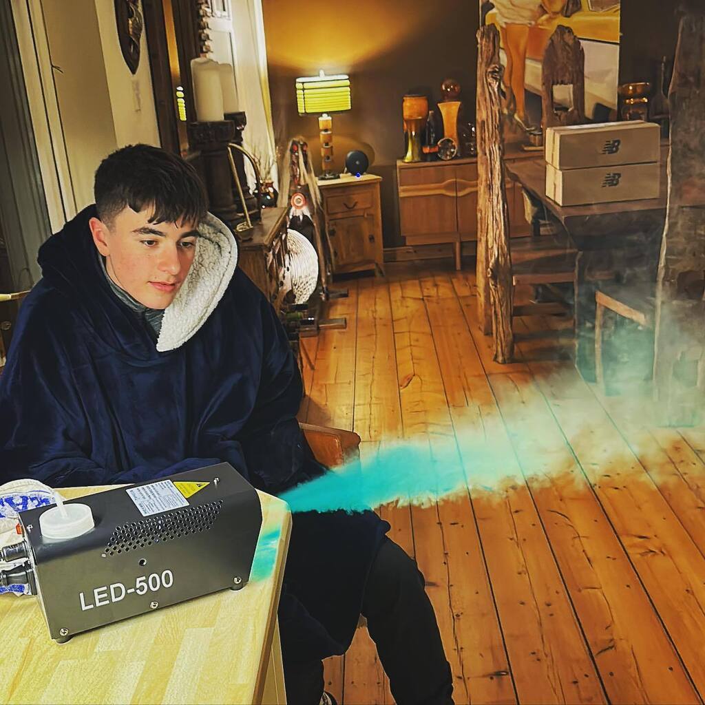 CreationByCC's tweet photo. Move along… just testing out the #smokemachine in the kitchen. Absolutely normal evening scenes. https://t.co/ORAXebFLra https://t.co/xg9lM2mJWL