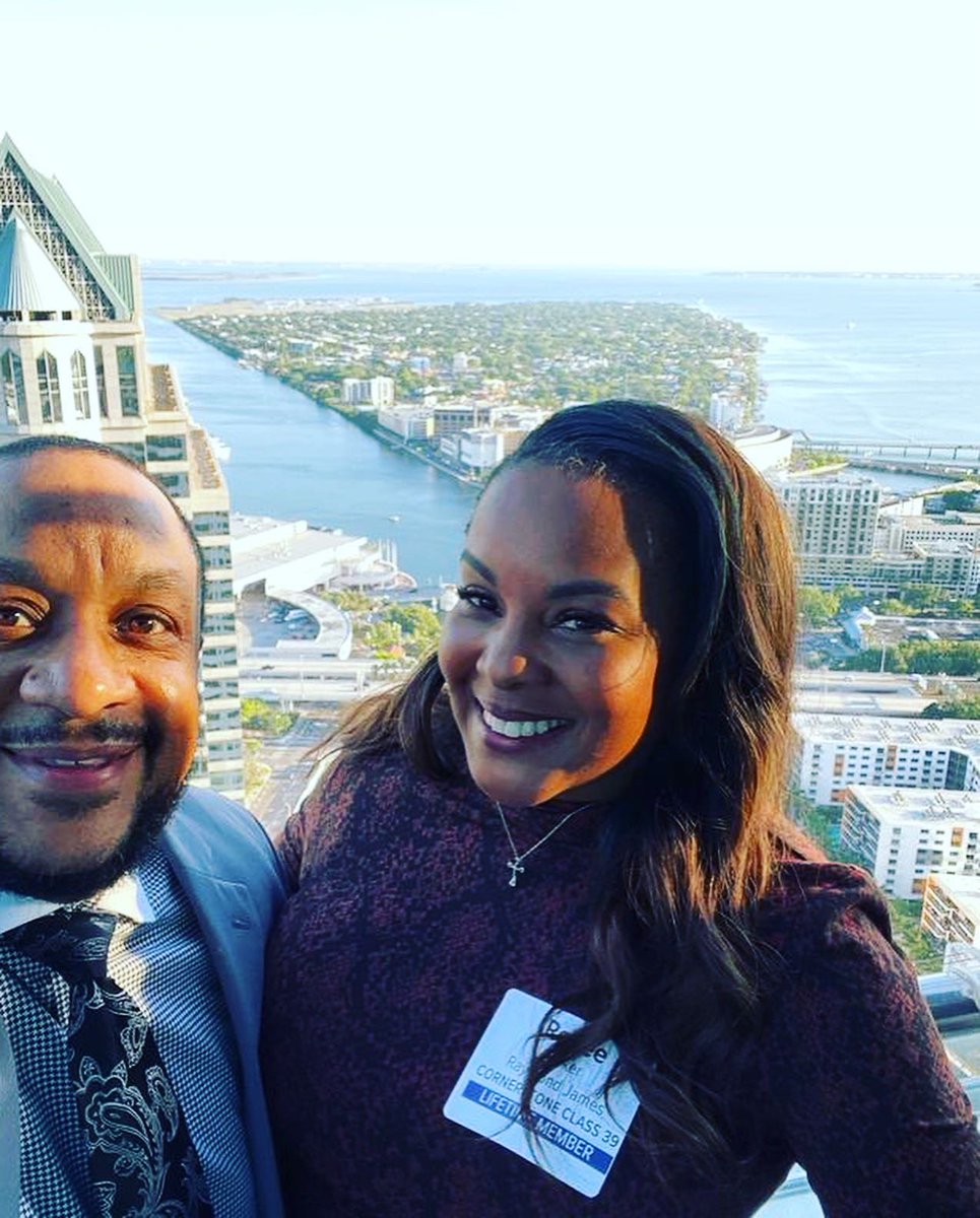 ItsReneeBaker's tweet photo. The West Central Region had a great time welcoming @LeadershipFla #CornerstoneClass40 to Tampa last night. It was wonderful to spend valuable time networking and interacting with leaders from across Florida, including a couple of my classmates from #CornerstoneClass39 . https://t.co/D39FzvItFv