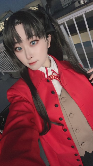 ⚠️コスプレ　Fate/stay night　遠坂凛今月桜ちゃん→セイバー→と来てるから凛ちゃんもやりたみあるわね……！