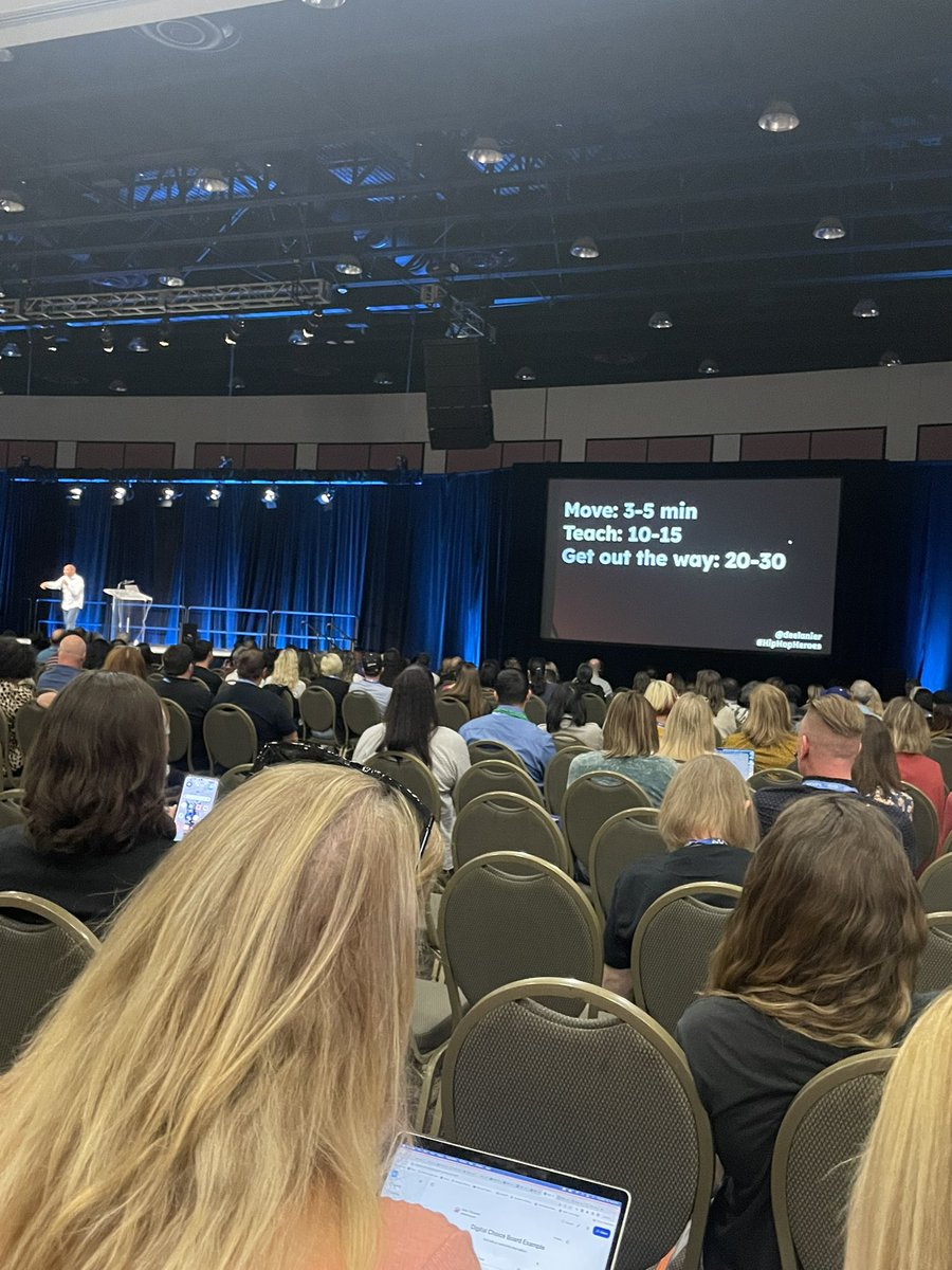 Selenni Valenzuela tweet media