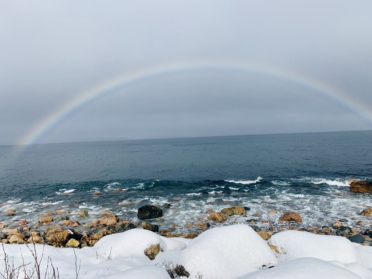 MsWest162's tweet photo. A St.Patrick’s Eve rainbow over beautiful CBS!
#nlwx https://t.co/hmO7X8pMFV