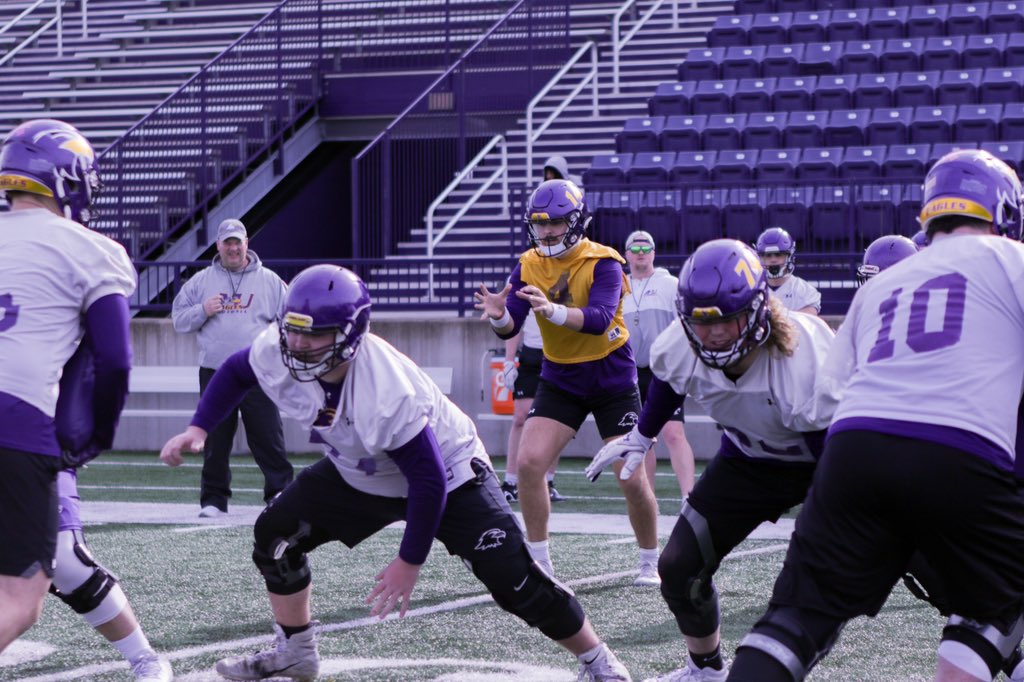 Spring Practice #1 ✅ 

#OnTheHunt🦅
