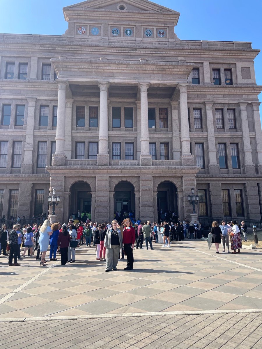 Dr. Riess and Dr. Mersiovsky attended the Texas Nurse's Association Day at the Capitol event on February 28.  They spoke with legislators regarding needed legislation for nursing education and practice.