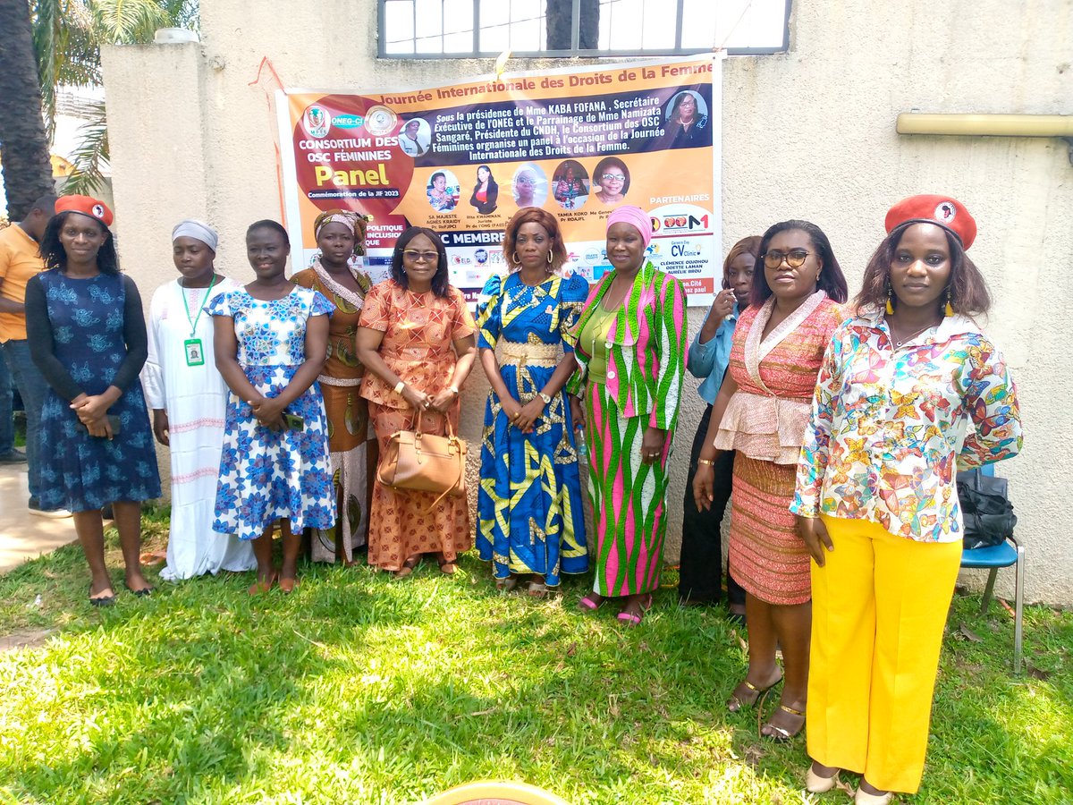 JIF 2023.
Panel organisé par le Consortium des OSC féminines le 15/03/23 à l'ONEG 
Me Diallo Geneviève, Présidente du  <a href="/repsfecoci/">REPSFECO-CI</a> a partagé son parcours  et ses expériences en matière de lutte pour les droits des femmes en #CIV225 
<a href="/BegouWazi/">Marie-Flore BEGOU</a> <a href="/IradGbazale/">irad gbazale</a> <a href="/AmenanLaman/">Laman Amenan Odette</a> <a href="/repsfeco/">REPSFECO REGIONAL</a>