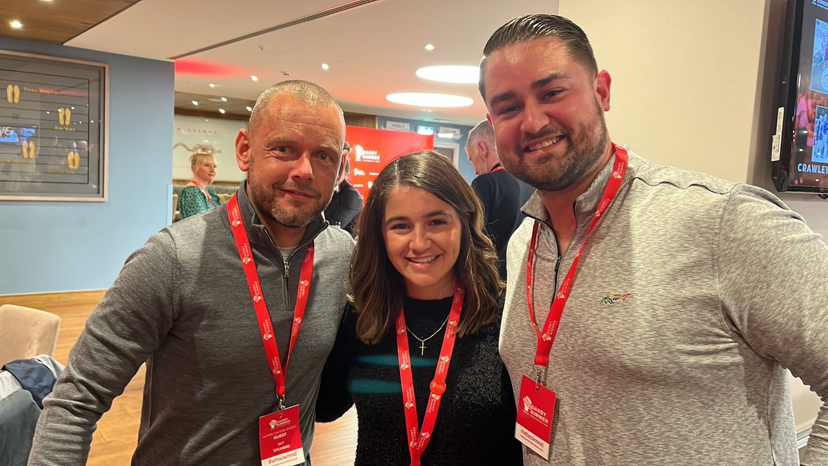 Redsmail's tweet image. Superb night at Anfield tonight for the @DarbyRimmerMND. Humbling to hear all that so many have been doing to support the Foundation and enlightening to hear from the professors looking at treatments for this awful disease. 9 days to #Roads4Rimmer