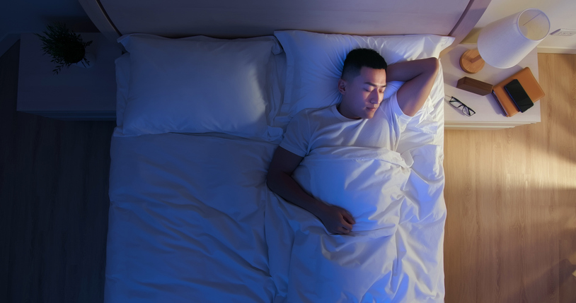tentomen's tweet photo. Did you know that today is #WorldSleepDay? Sleep is integral to maintaining good physical and mental health. We found that on an average month, around one third of men reported problems with their sleep on several days, based on Ten to Men data from 2021. #TentoMen #MensHealth https://t.co/DvBpzpiiTb