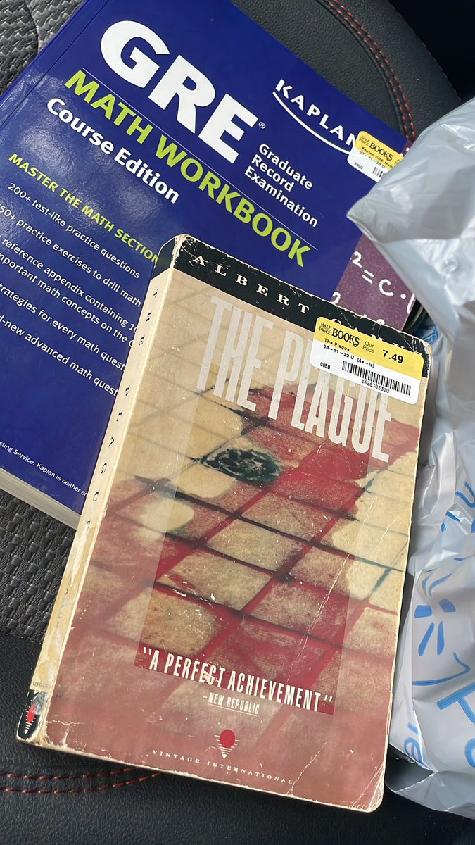DBCAaron's tweet photo. Alright time to study for the next @TheOfficialA7X album 😓 https://t.co/BlXV0P5kLn