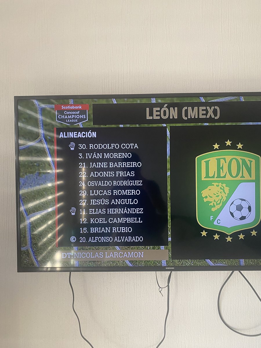 FEDOSL's tweet photo. @La_hinchada Vamos con dos porteros pa que amarre! 🤔 https://t.co/BlFj6duDuQ