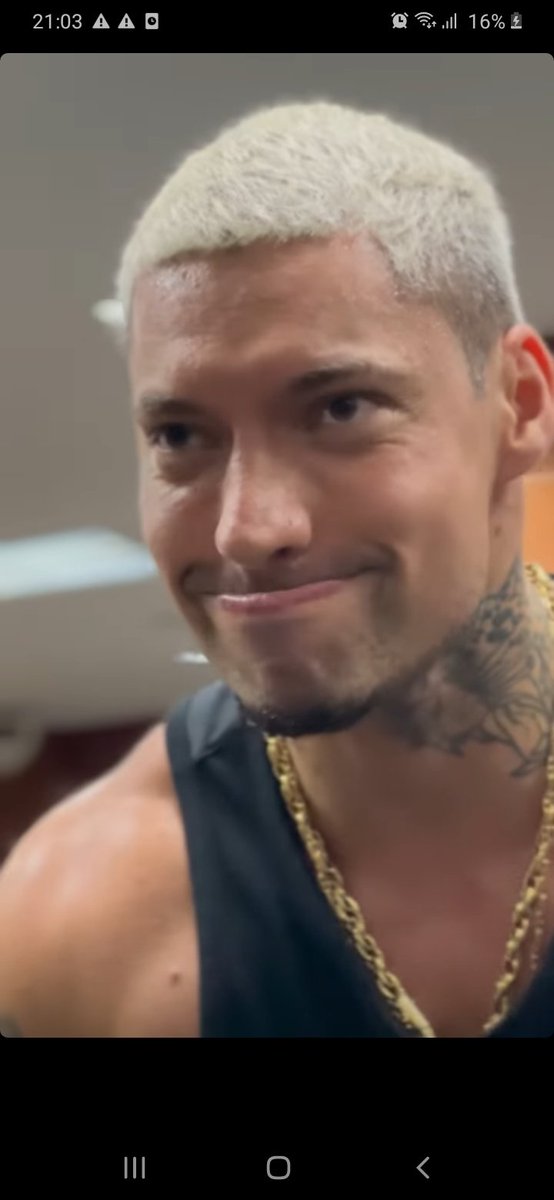 Foi mal.. Mais tive que postar! Ele ficou a cara do popai🤣