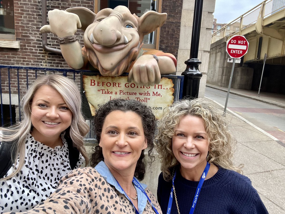 Enjoyed <a href="/DrGregGoins/">Dr. Greg Goins</a>  presentation on design thinking. Loved sharing <a href="/modernclassproj/">Modern Classrooms Project</a> with educators. Treasured the support from my principal <a href="/PrincipalKF/">Kristy Frazier</a>, district admins, and a colleague. Met <a href="/JamesJrPhD/">James Edmond Jr., Ph.D</a> from <a href="/modernclassproj/">Modern Classrooms Project</a>. Enjoyed dinner. It’s been a great day at #KYSTE23