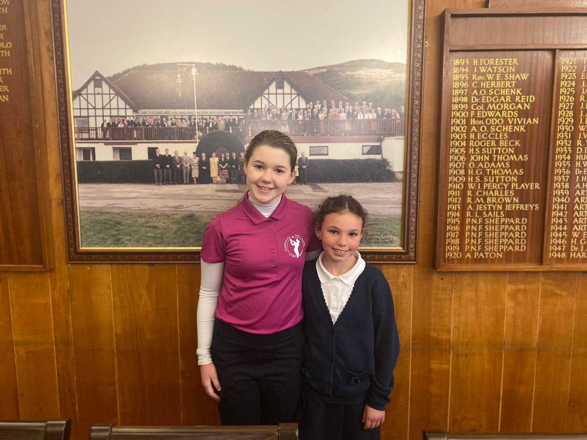The trustee traveled to #southwales the last few days and we welcome this little lady to our foundation family Esme ( right ) 
<a href="/nickytemat/">Nicola Matthews</a> 
<a href="/swanseabaygolf1/">Swansea Bay Golf Club</a> 
<a href="/wales_golf/">Wales Golf | Golff Cymru</a>
<a href="/golffoundation/">Golf Foundation</a> 
<a href="/GolfNews24/">Golfnews24</a> 
<a href="/MidlandsGolfer/">Midlands Golfer</a> 
<a href="/everyshotcount6/">everyshotcountsuk</a>
<a href="/hannahgolf96/">Hannah Bowen</a> #walesgolf #juniorgolf #charity