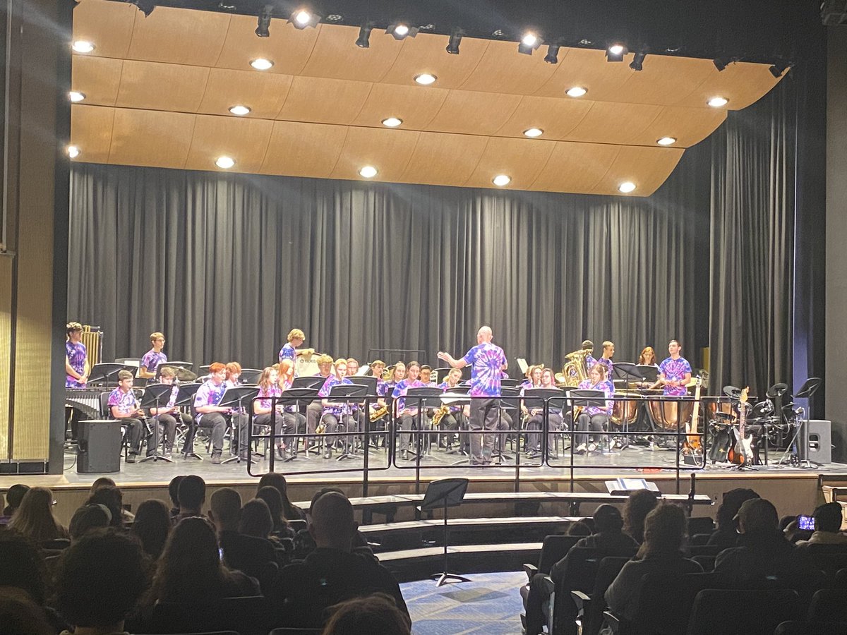 AaronRobb5's tweet photo. Congratulations to our #Wahconah band and choir for a fantastic spring concert tonight! Also special thanks to @phsgenerals band for joining us! 
@wahconahrhs @CBRSDArts @MrRabuse @WahconahChoir https://t.co/YJwb98nLib
