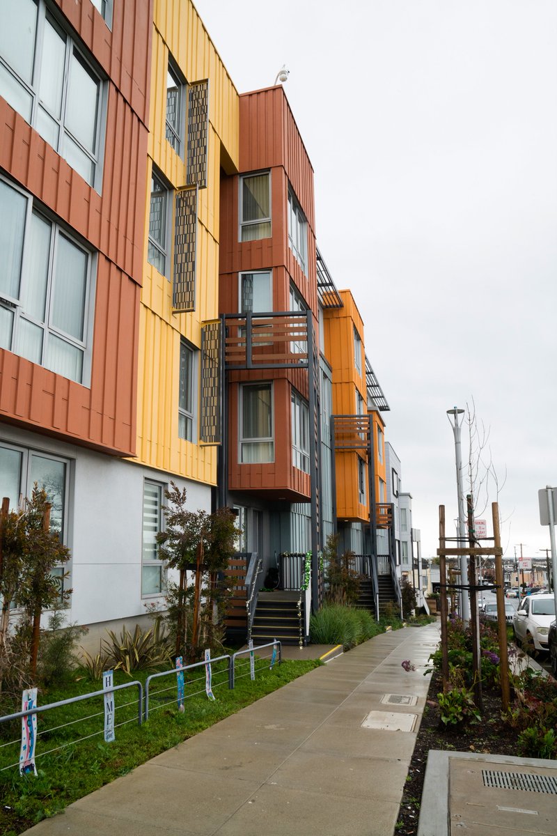 CA State Treasurer tweet media