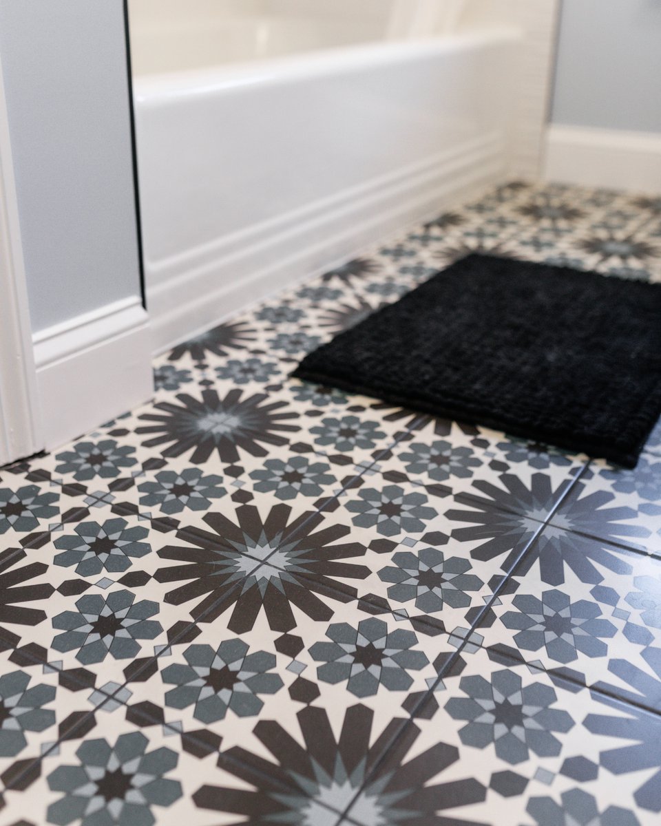 LeadsBHS's tweet photo. Mixing tiles is a great way to add depth and personality in your bathroom. Starting out with the most prominent and working your way to the details that tie it all in together! https://t.co/5ywmXfV4fz