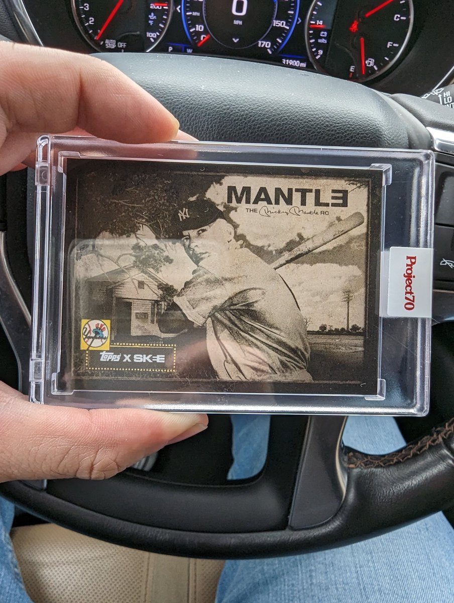 NYYGT3's tweet image. Mickey Mantle ends with E, better check the spellin&apos;. @CardPurchaser @BrooklynCardss @Topps #project70