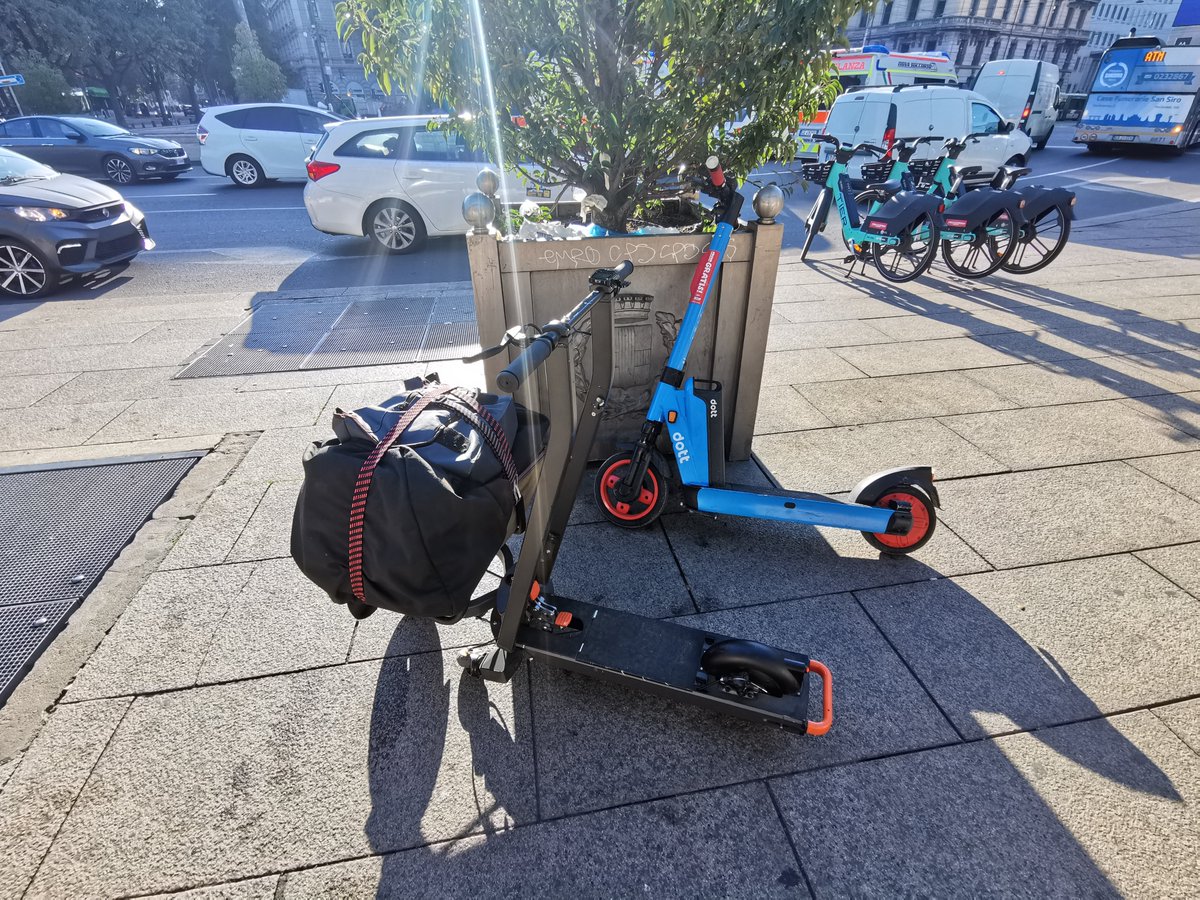 hello! ミモです！
how are you today?
#mimoスタイル
#ライフスタイル
#escooter
#乗り物
#これから
#事前予約受付中
#詳細はお問い合わせください
#写真好きな人と繫がりたい
#設立者は写真好き
#ノマド