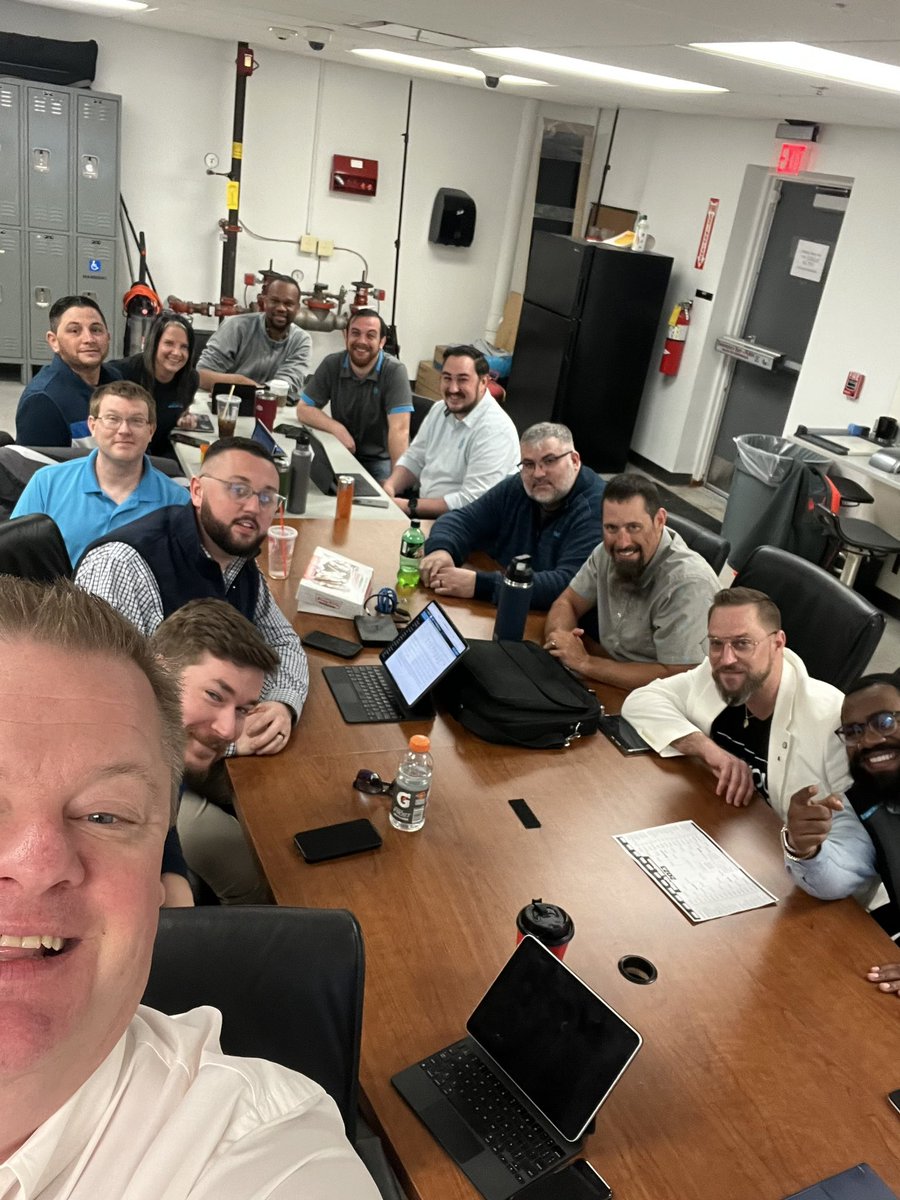 CindyLSac's tweet photo. I’ve been part of this squad for 6 months TODAY!! Finally got to be together in person!! What a great group of humans!! Can’t wait for next time! 💙 #Overdrive🏎️ #LIFEatATT @gilbyfc https://t.co/hsJY4hGtcI