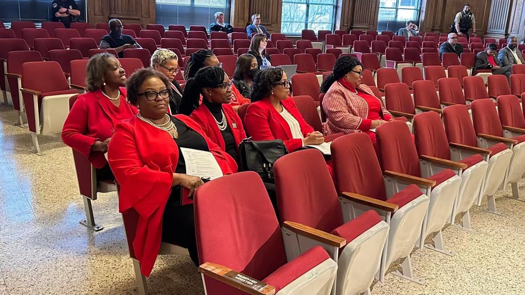 DSTGreensboro's tweet photo. GAC’s Social Action Committee on the Move! Members attended tonight’s Guilford County Board of Commissioners meeting.

#GACDST #SocialAction #BoardofCommissioners  #GuilfordCounty #1913 #SensationalSAR #DST1913 https://t.co/ZbeJfq5wAT