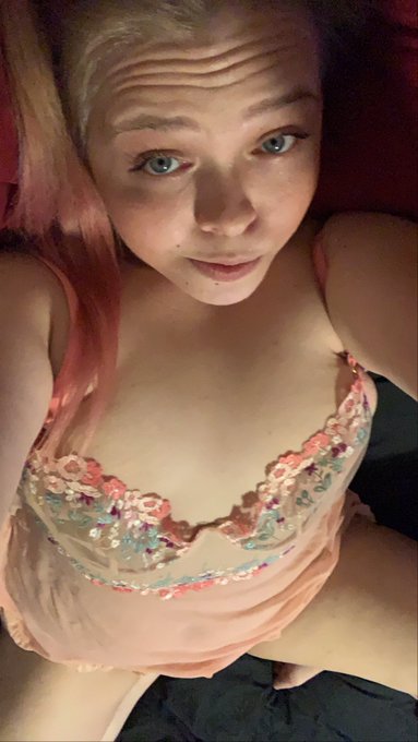 I&rsquo;m all dressed up and ready to #sell !! Snap goldsadie22 #SellingContent #buyingcontent #nsfwtwt #nsfwt<a href="/tag/sell"class="tags">#sell</a><a href="/tag/lingerie"class="tags"><span>#lingerie</span></a><a href="/tag/sellingcontent"class="tags"><span>#sellingcontent</span></a><a href="/tag/buyingcontent"class="tags"><span>#buyingcontent</span></a><a href="/tag/nsfwt"class="tags"><span>#nsfwt</span></a>