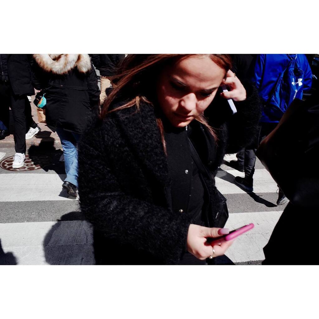 .
.
.
.
.
.
.
#streetphotography #streetphotographyinternational #thestreetphotographyhub #ig_streetphotography #streetphotographymagazine #streetphotographyworldwide #streetphotography_color #photooftheday #streetstyle #nycstreetphotography #nycspc #str… instagr.am/p/Cp37GKHD04s/