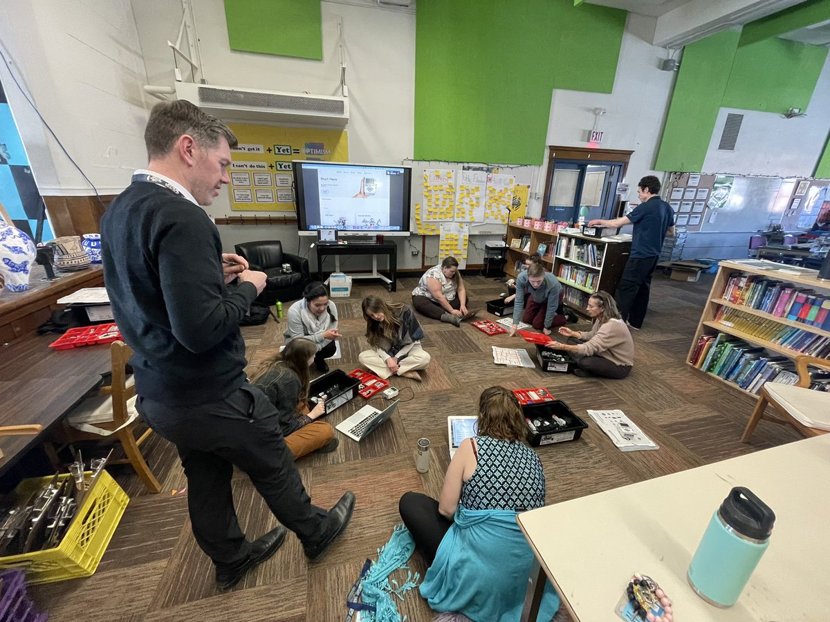 Thank you @sarabethasis and @sblenkhorne from @CBELearningTech for the after school Robotics session! We also loved exploring some of the newer robots available and hearing some of the many connections to the curriculum.