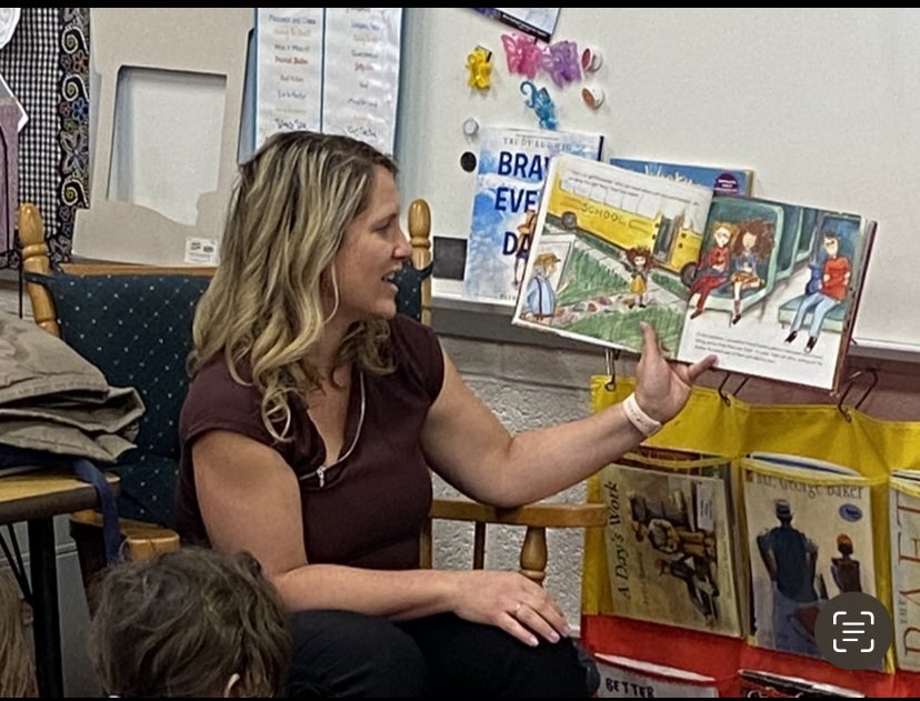 MrsKobesClass's tweet photo. Students were so excited to meet their future principals, Mrs. Gallagher and Ms. Bury, and hear them read their favorite books! @MillenniumMS @CentennialMS @SLCSBartlett https://t.co/K2KtoDFPf8