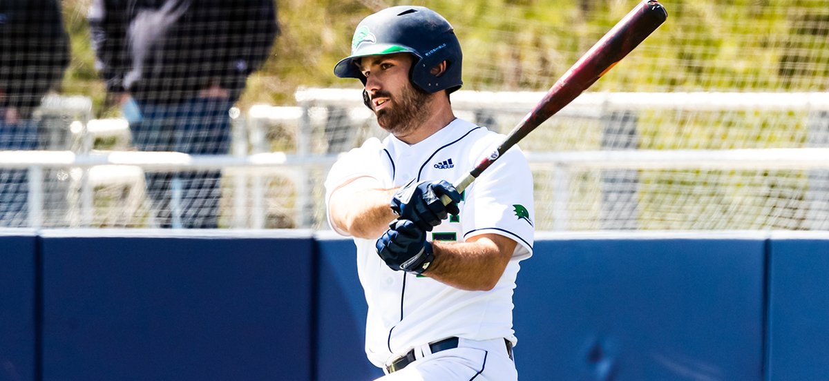 BSB: No. 7/10 <a href="/EndicottBASE/">Endicott Baseball</a> Completes Late Inning Comeback Against No. 33 La Verne, 5-3 

STORY ➡️ ecgulls.com/x/vhf3c 

NOTES
* Wladkowski sparks the Gulls in the 8th
* Jenkins continues his mastery in relief (3-0)