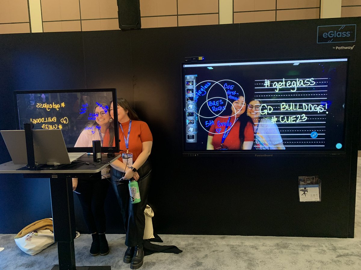 MissAbrahamian's tweet photo. Having a blast at the CUE conference! Love learning about all these amazing gadgets! #geteglass https://t.co/w4PU68Dht1